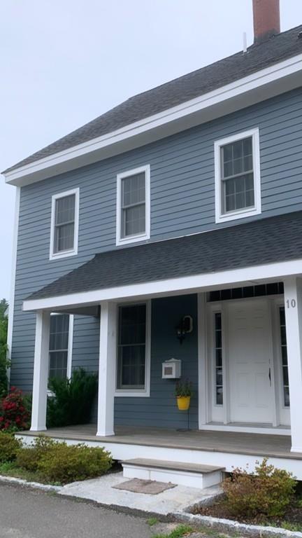 10 Desmond Ave - Photo 1