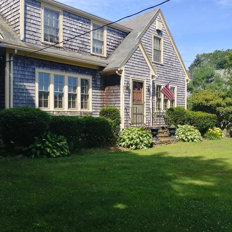 235 Pleasant St - Photo 1