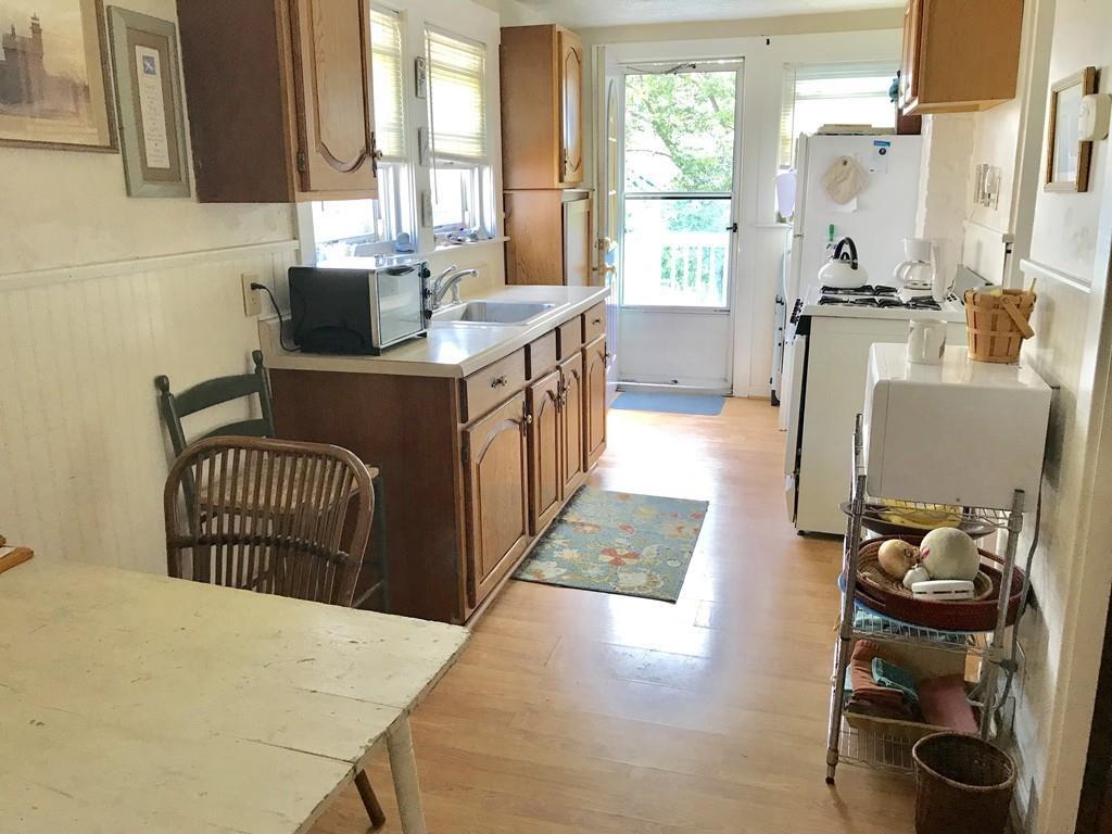 188 Kingsley Road - Photo 1