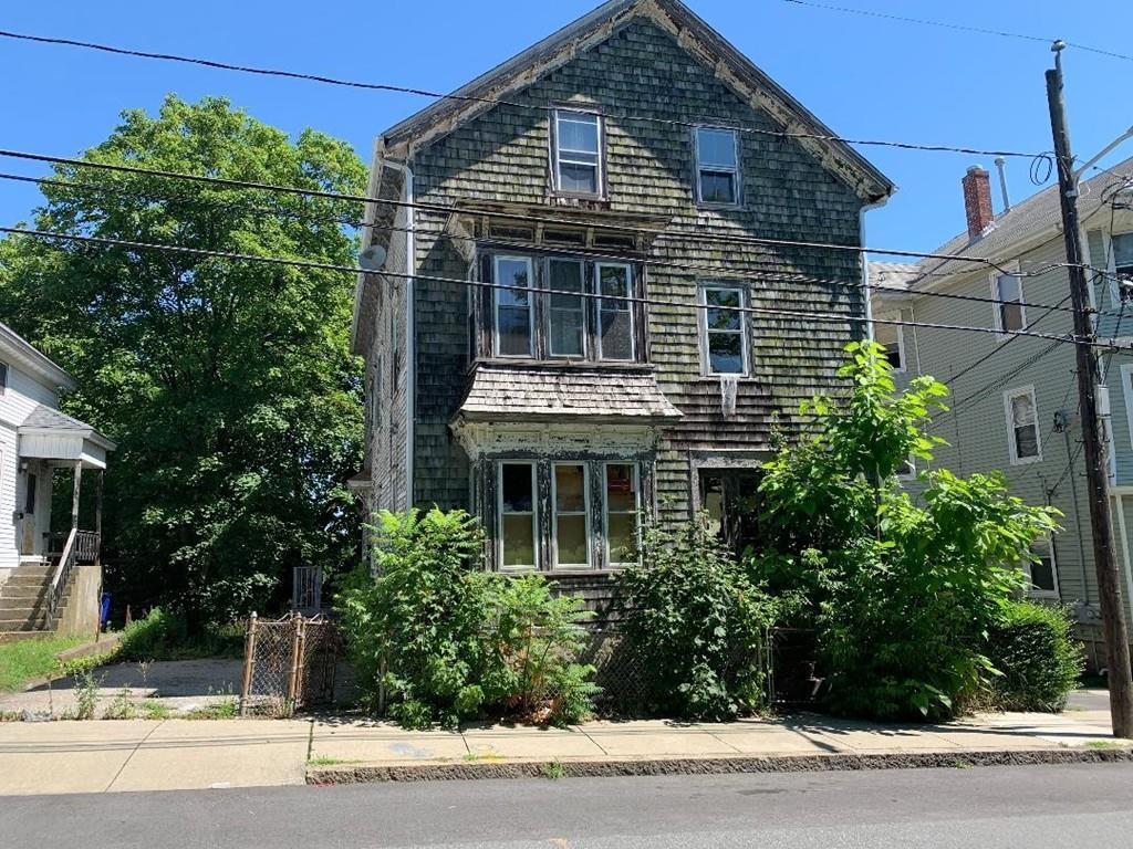 222 Tecumseh St - Photo 1