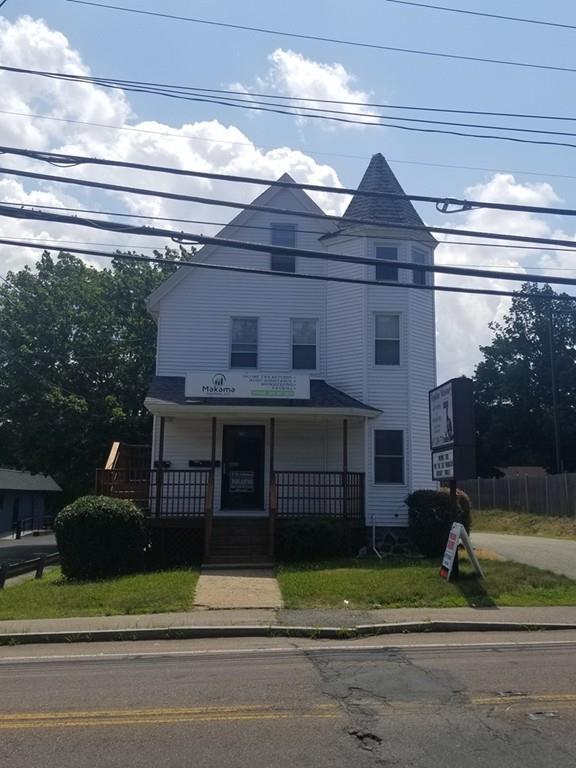 781 Centre St - Photo 1