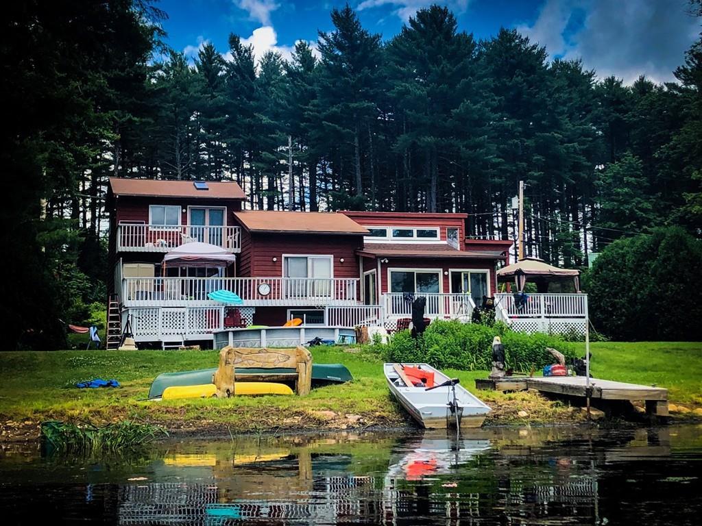 11 Metacomet Street - Photo 1