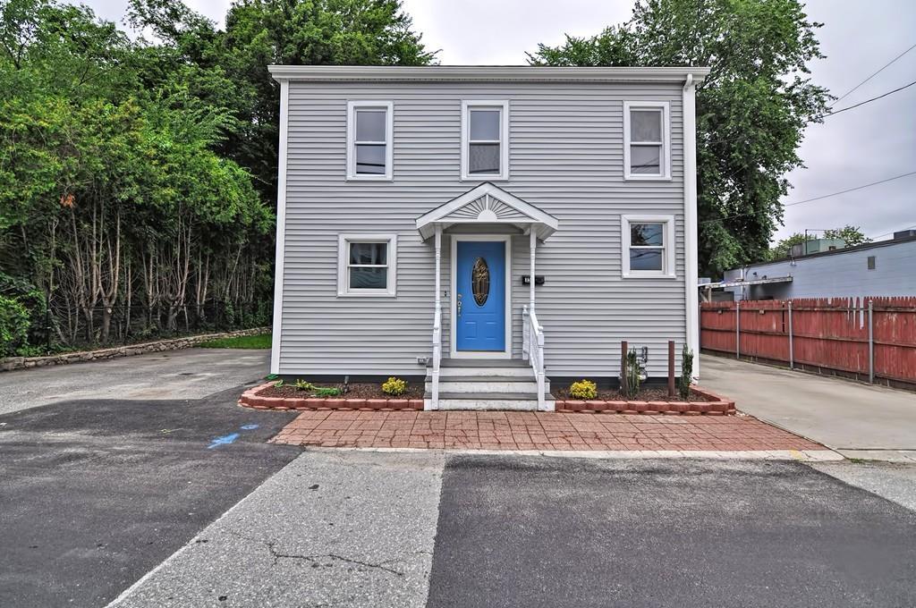 15 Capuano Ave - Photo 1