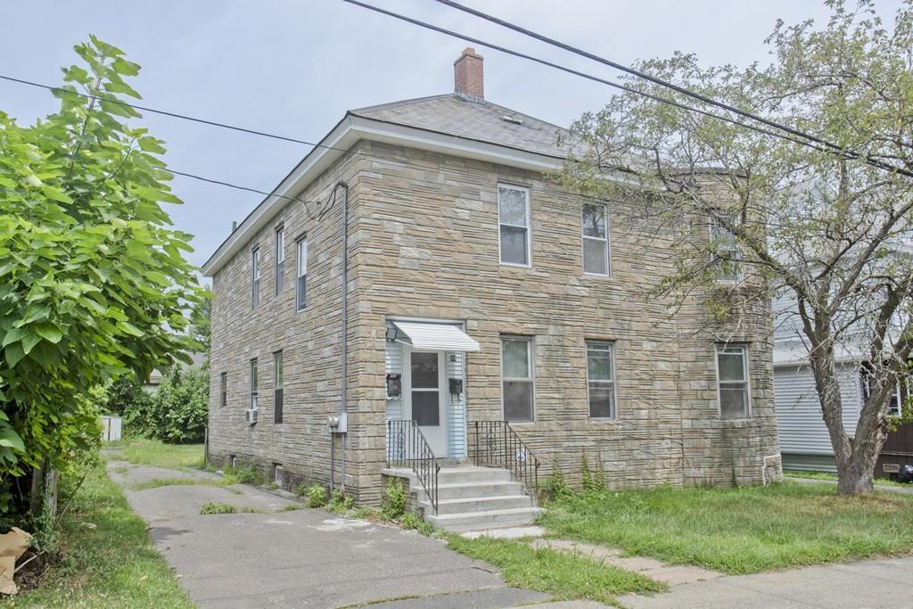 99 Saint James Ave - Photo 1