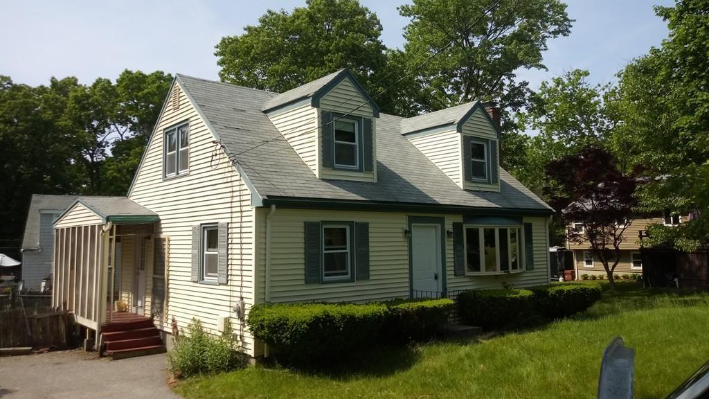 345 Shears St - Photo 1