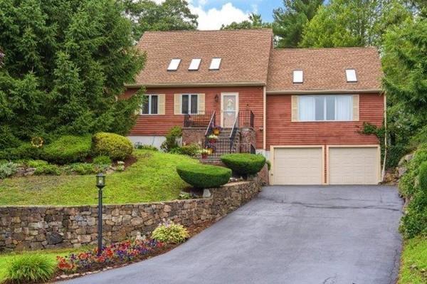 8 Clipper Way - Photo 1