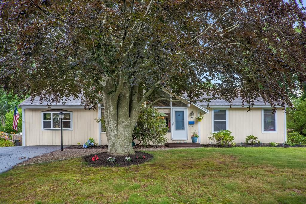 43 Cuttysark Rd - Photo 1