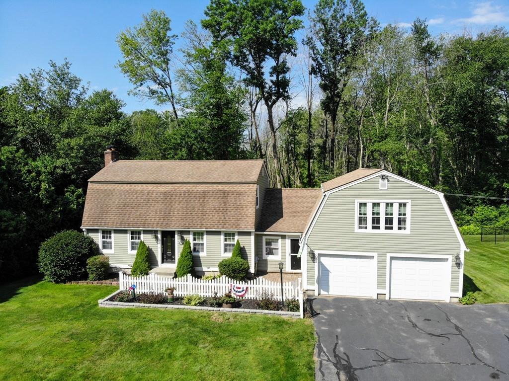 13 Gina Drive - Photo 1