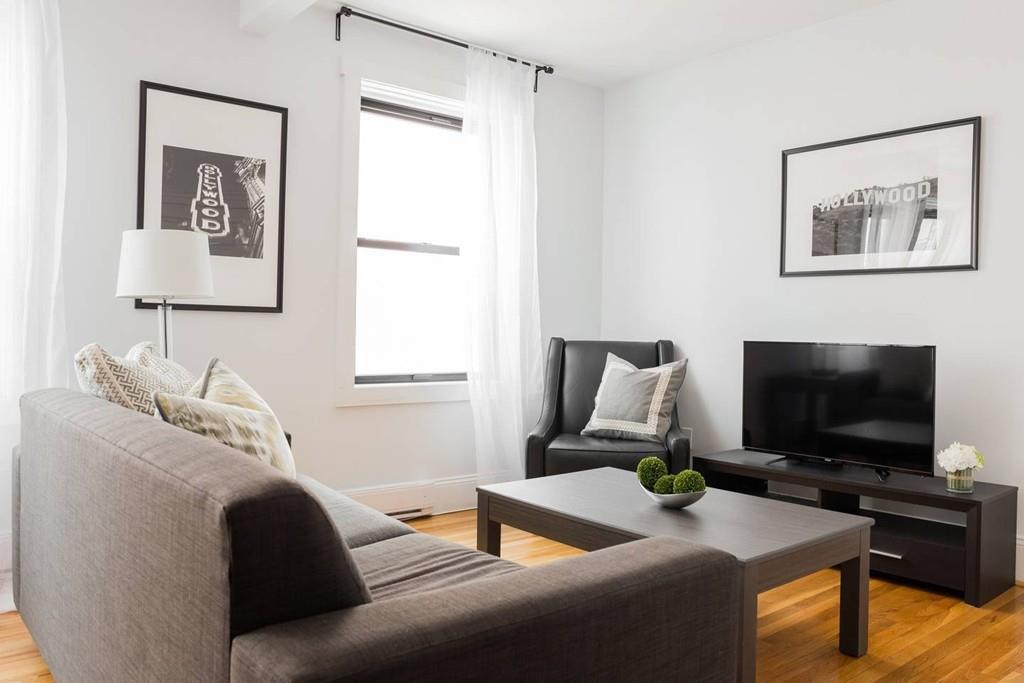90 Warrenton St. - Photo 1