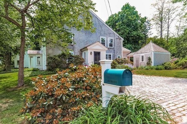 10 Grove St - Photo 1