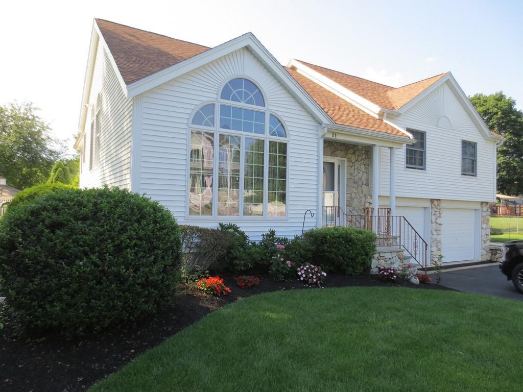 11 Dundee Avenue Ext - Photo 1