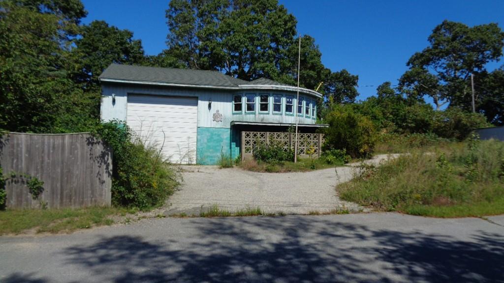 3 Clearwater Drive - Photo 1