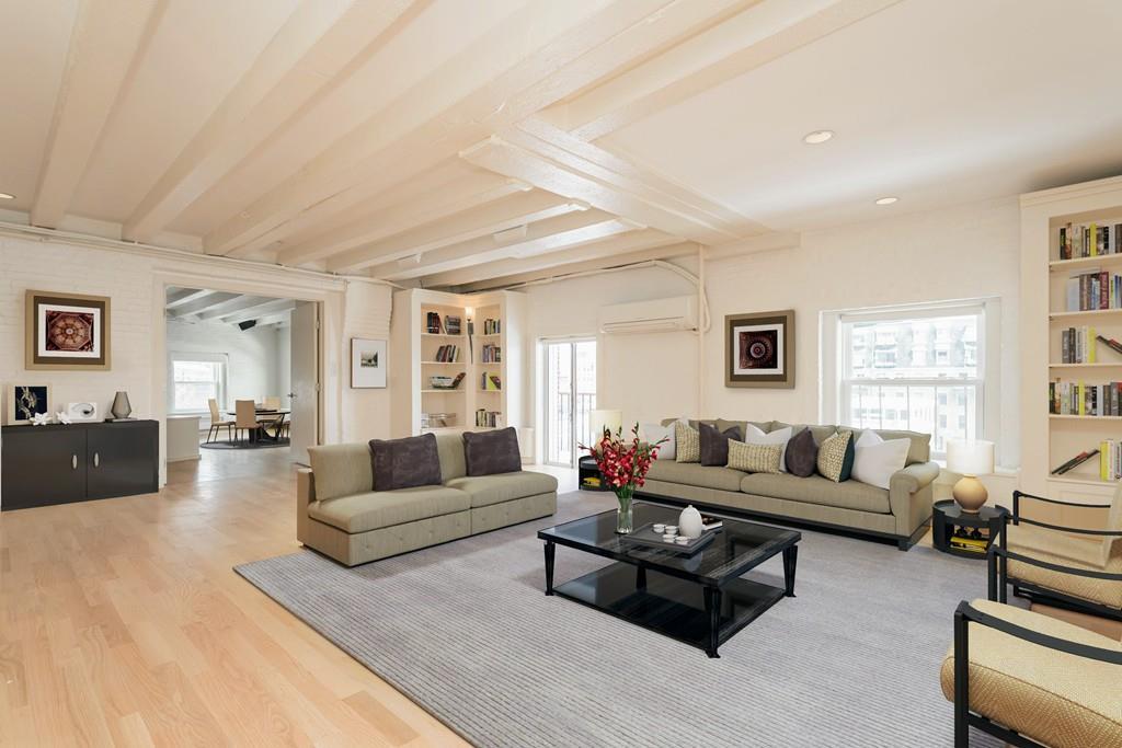 33 Commercial Wharf - Photo 1