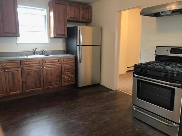 58 Medford St - Photo 1