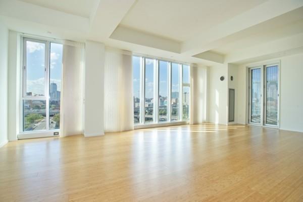 141 Dorchester - Photo 1