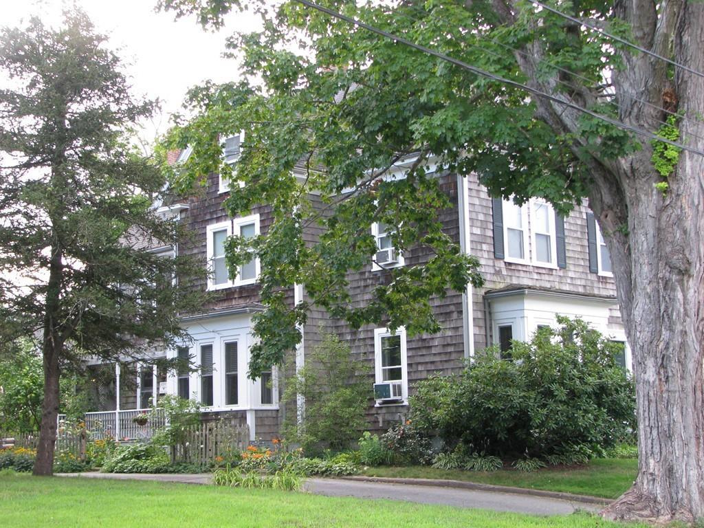 25 Webster St - Photo 1