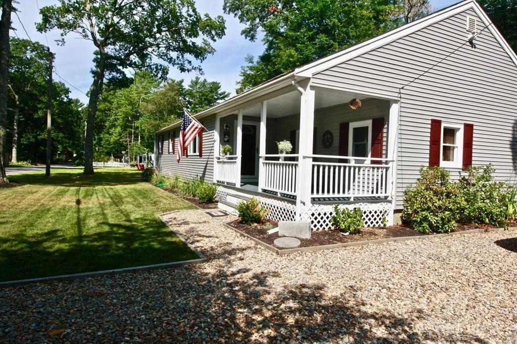 2 Maple Drive - Photo 1