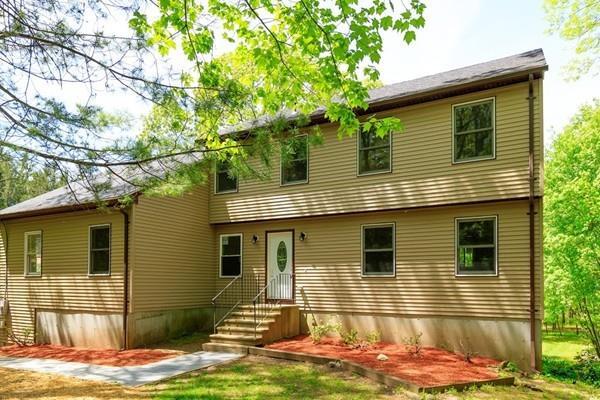 727 Squaw Rock Rd - Photo 1