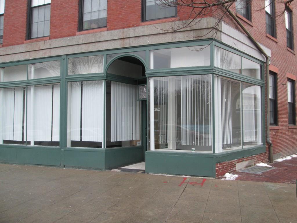 262 Merrimack - Photo 1