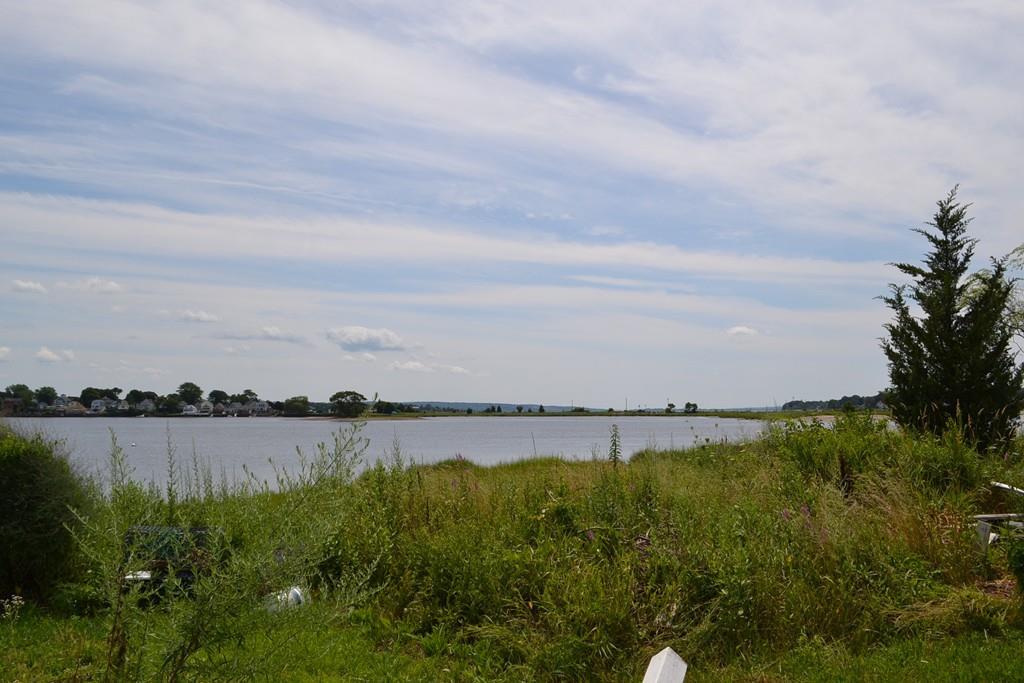 124 Circuit Drive - Photo 1