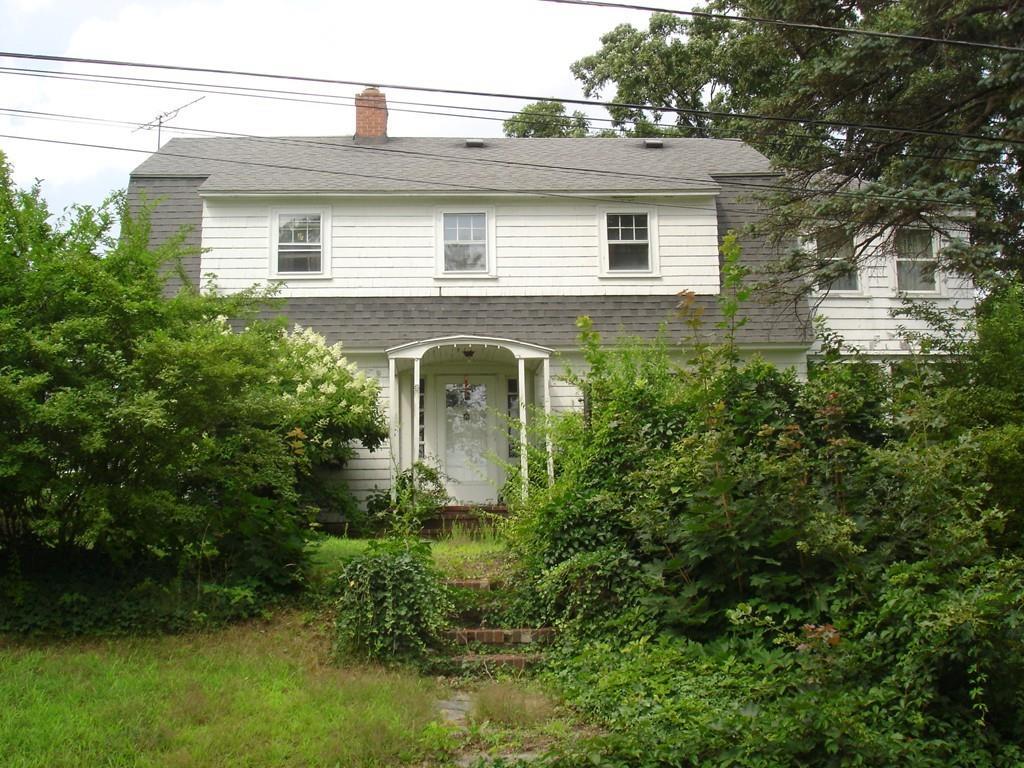 21 Coolidge Rd - Photo 1