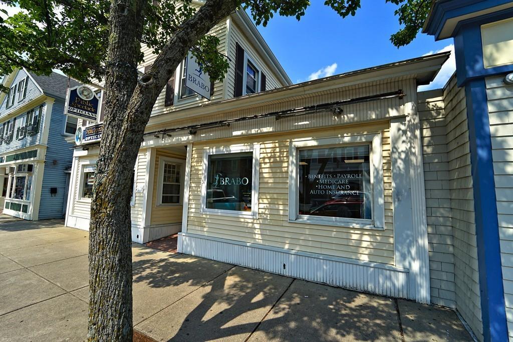 51 Court St - Photo 1