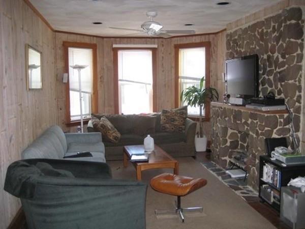 932 East 4th - Photo 1