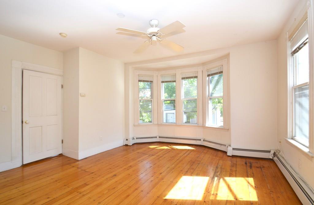 538 Green Street - Photo 1