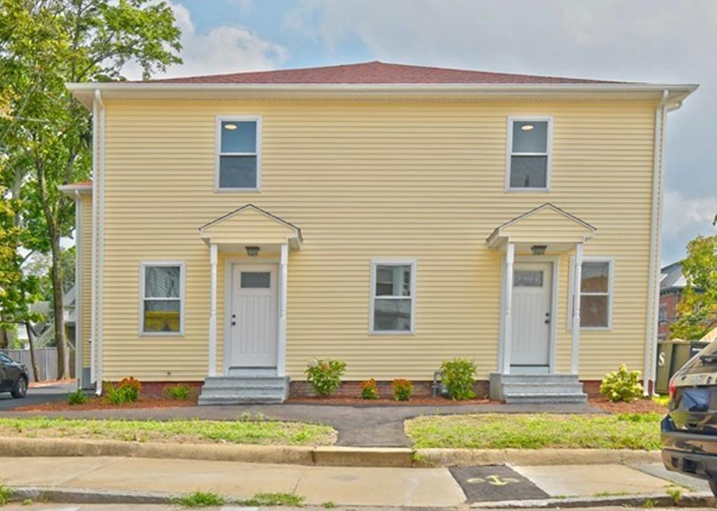 74 W Chestnut St - Photo 1