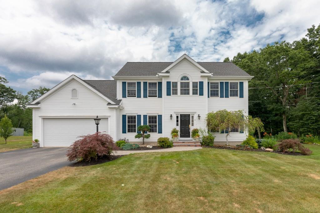 10 Pluff Ave - Photo 1