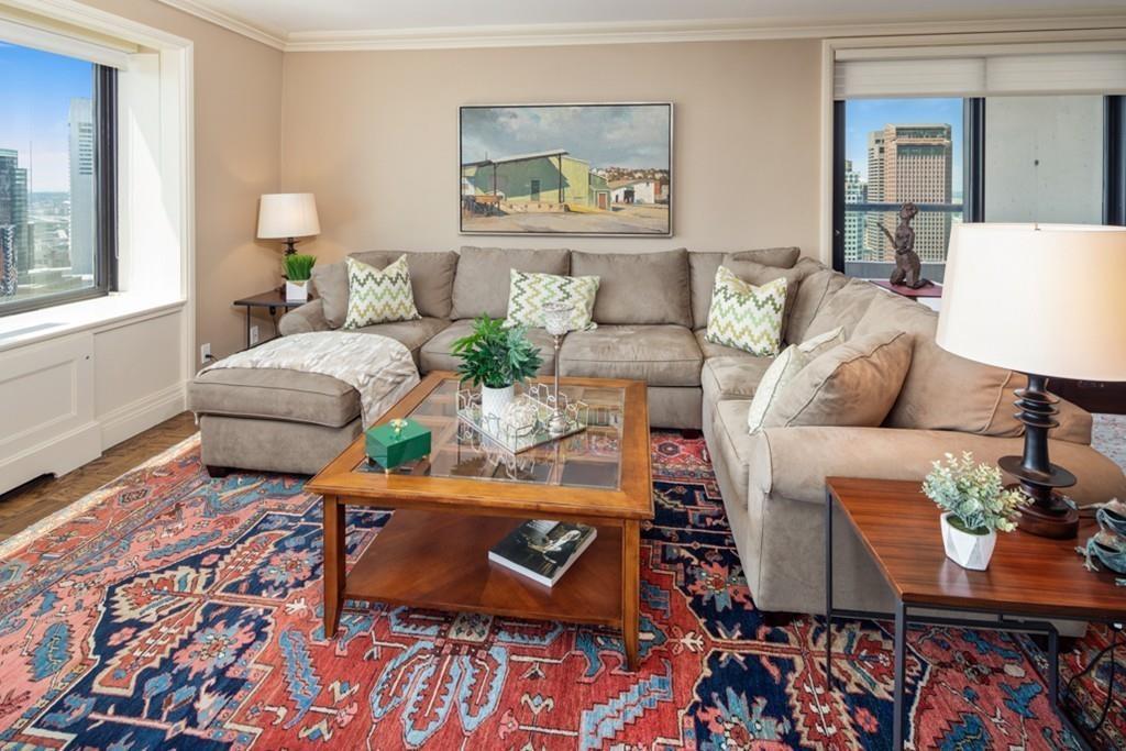 85 East India Row - Photo 1