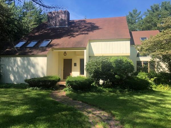 527 Mattakeesett Street - Photo 1
