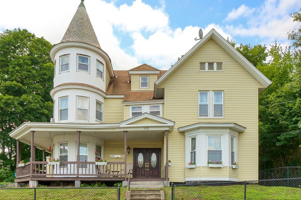 60 Temple St - Photo 1