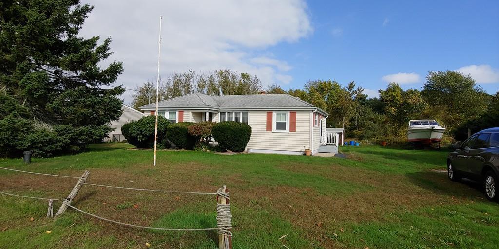908 Sanford Rd - Photo 1