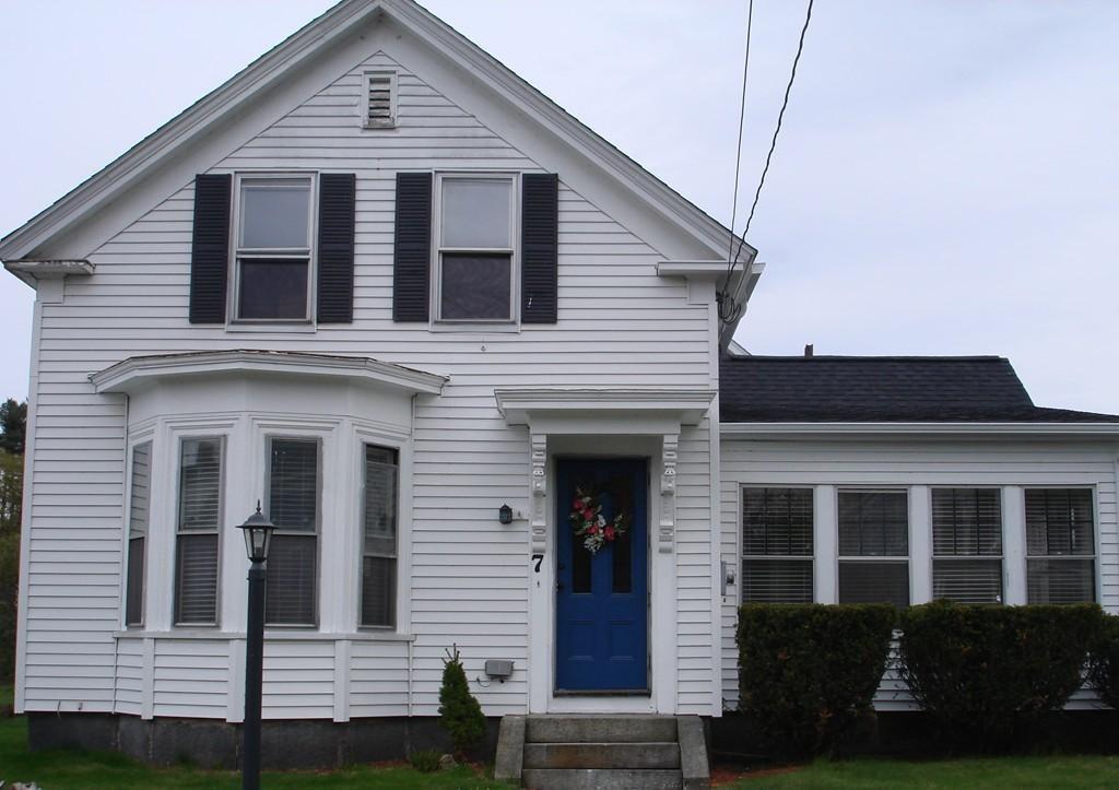 7 Fourth St - Photo 1