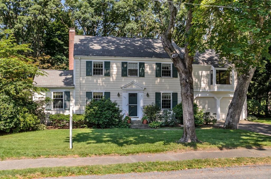 124 Pilgrim Rd - Photo 1