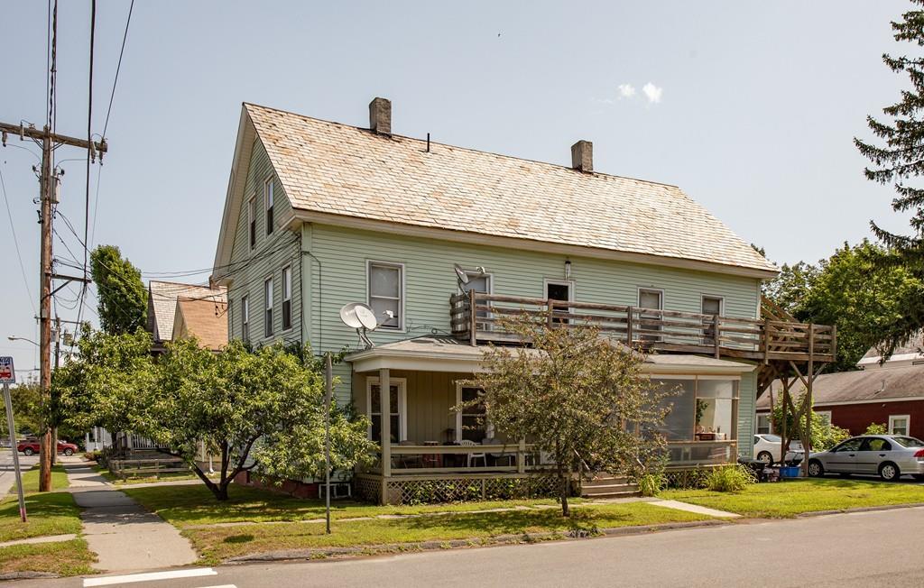127 Fourth St - Photo 1