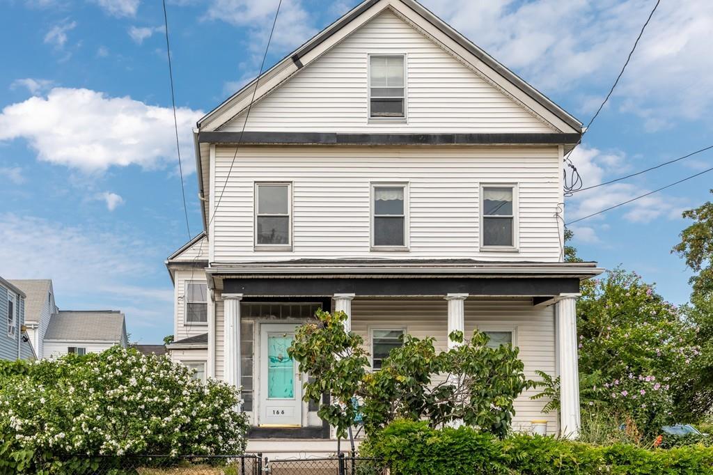 166 Riverside Ave-Medford Square - Photo 1