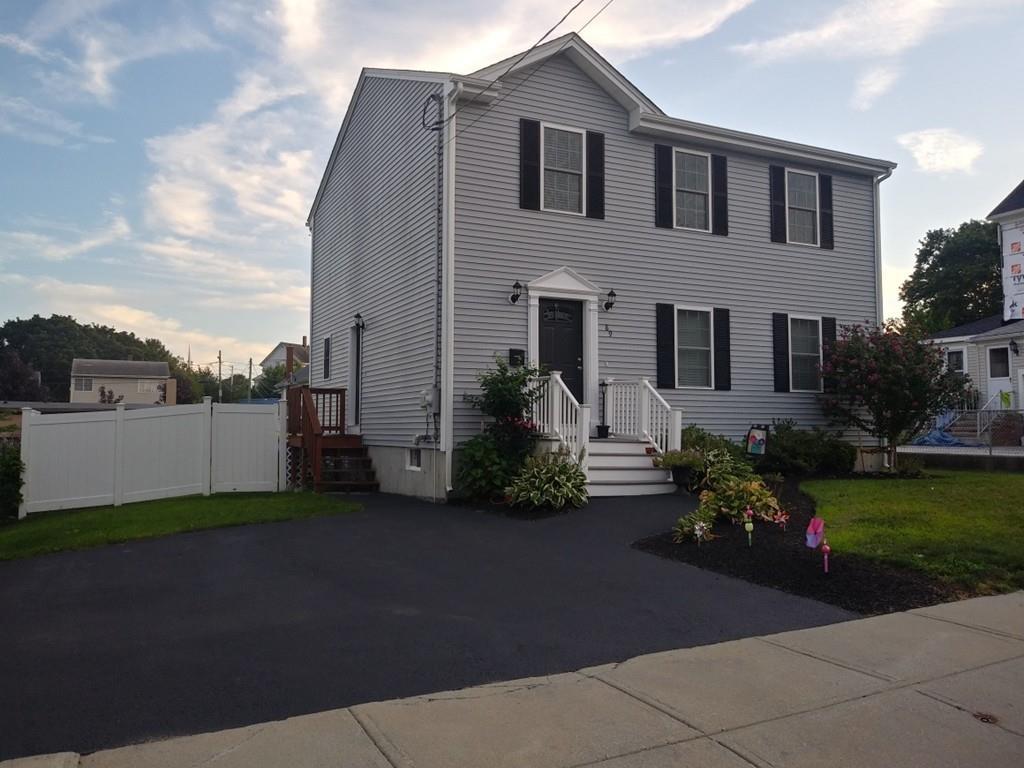 89 Grinnell St - Photo 1
