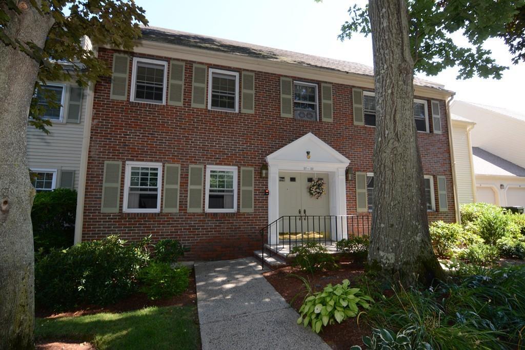 32 Valiant Way - Photo 1