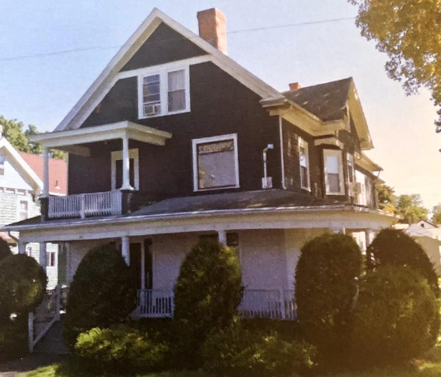 26 Holland Ave - Photo 1