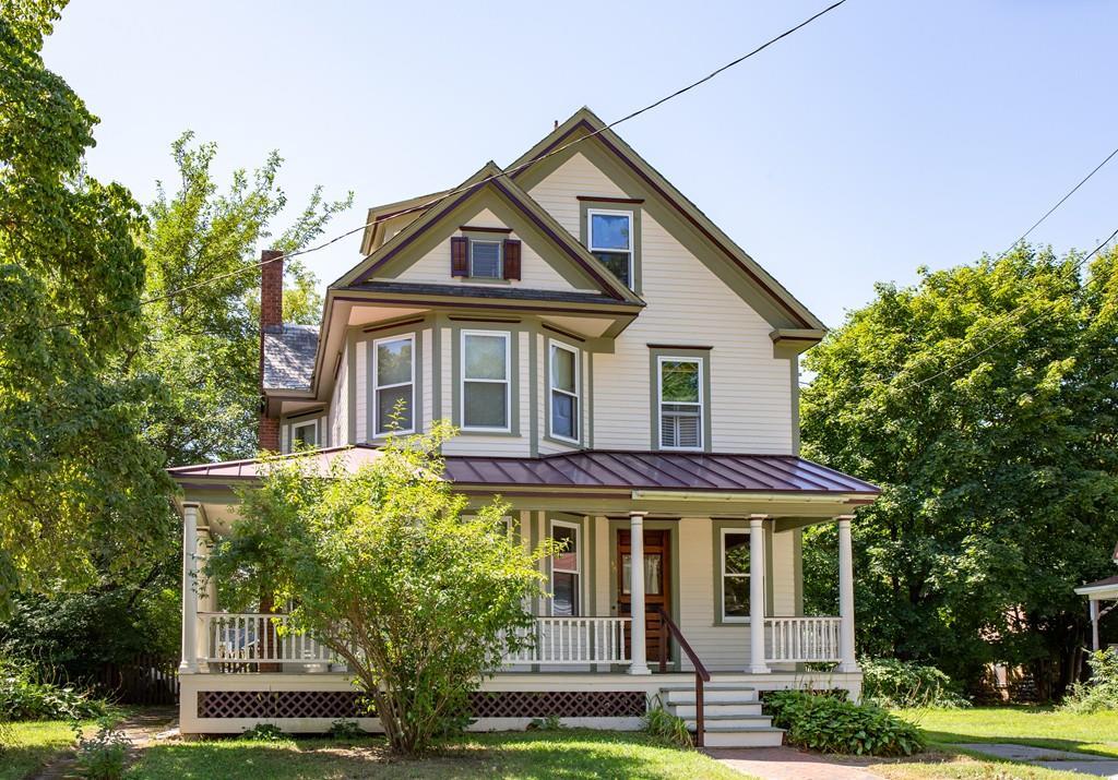 38 Cleveland St - Photo 1