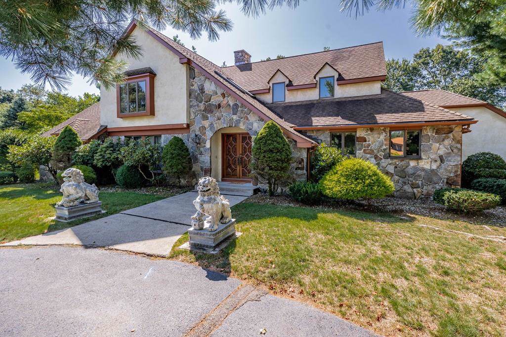 16 Winterberry Dr - Photo 1
