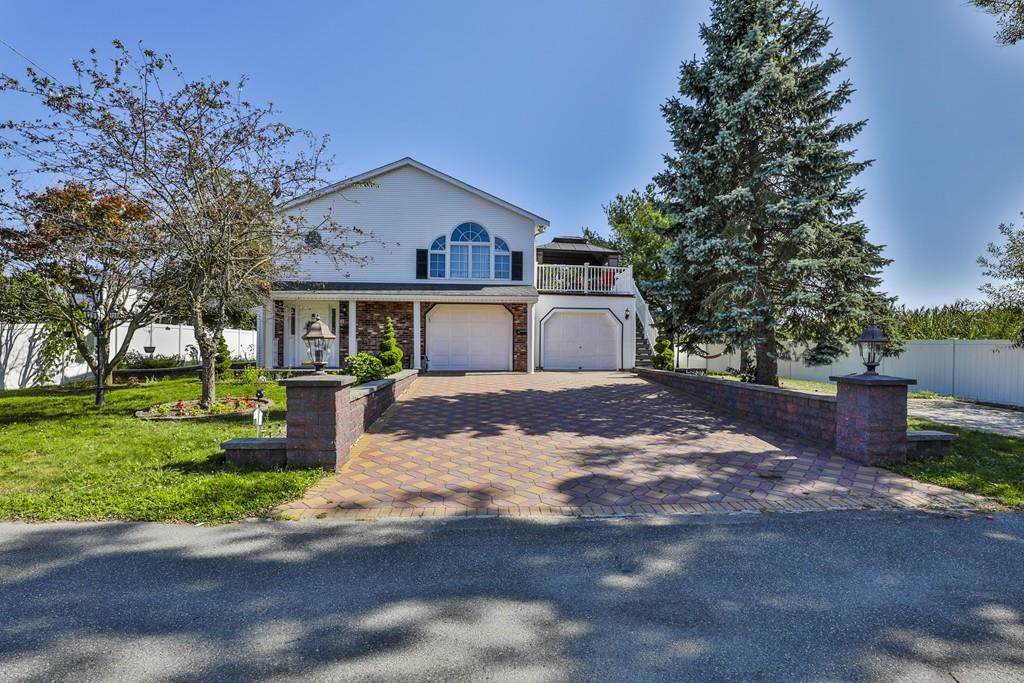 18 Tuscan Ave - Photo 1