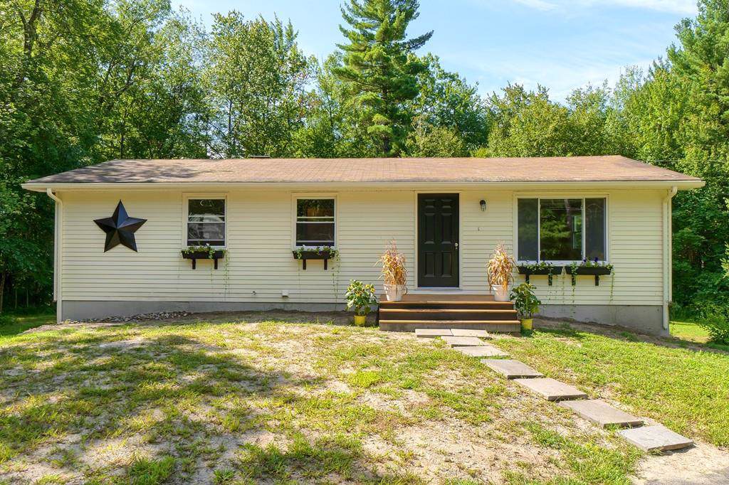82 Groton Road - Photo 1