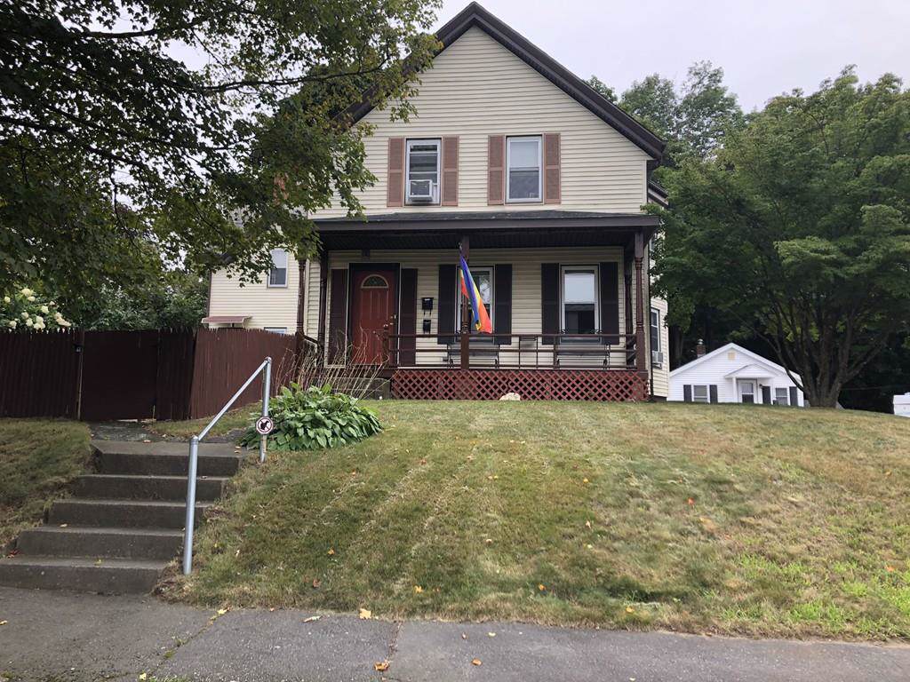 121 Hale St - Photo 1