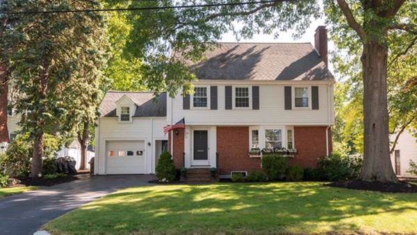 11 Sharon Rd - Photo 1