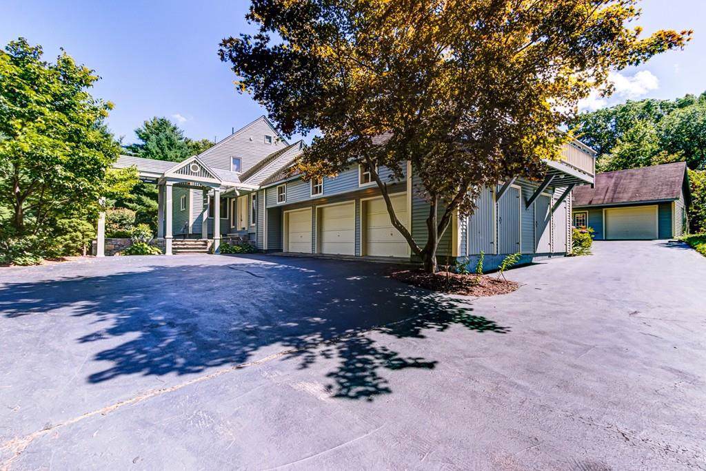 9 Spruce Hill Dr - Photo 1