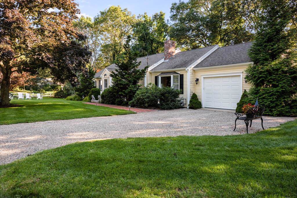 11 Masthead Ln - Photo 1