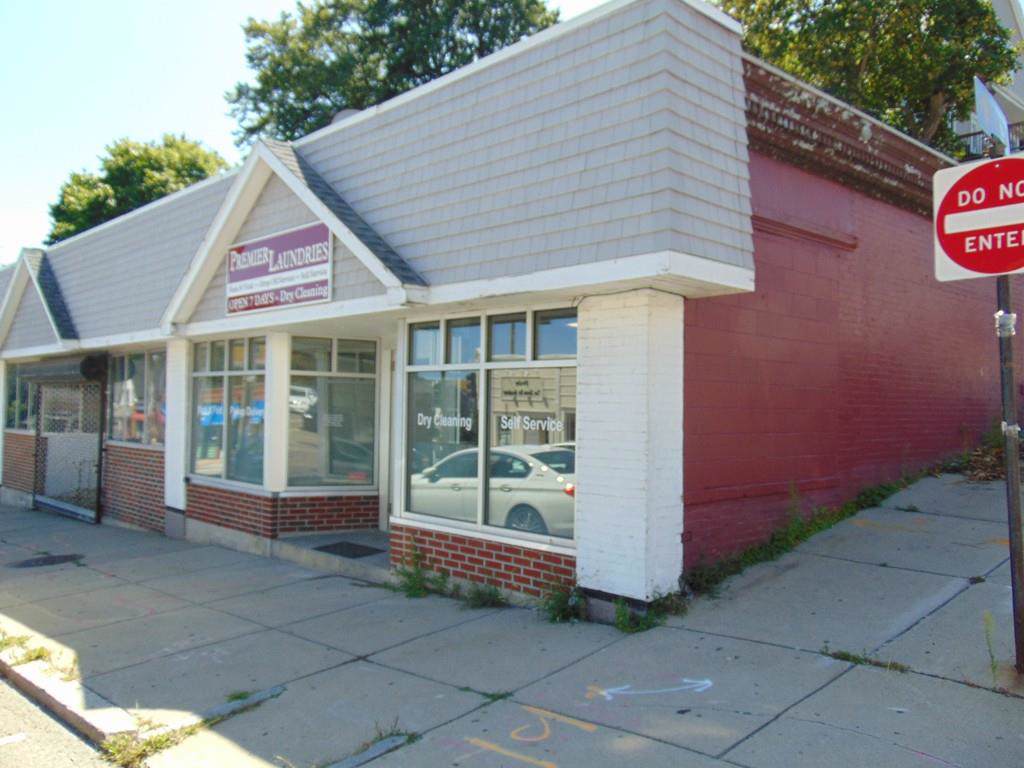 163 Neponset Ave - Photo 1